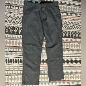 Stylish Volcom Men’s Size 34/32 Charcoal Grey Dress Pants